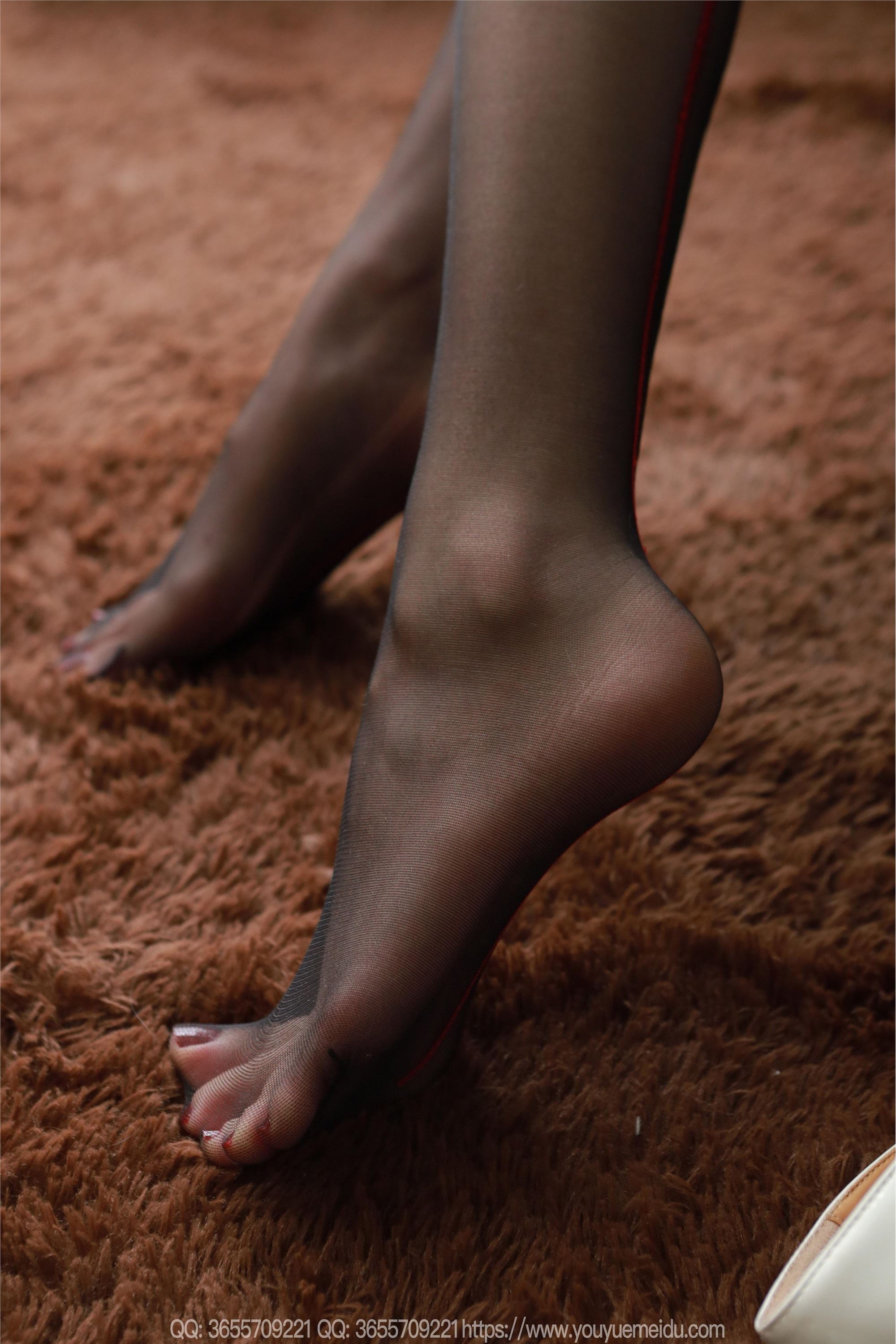 IESS异思趣向  2025.04.18 丝享家 2031 团团《细腿黑丝》